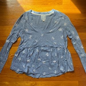 Francesca’s long sleeve floral top